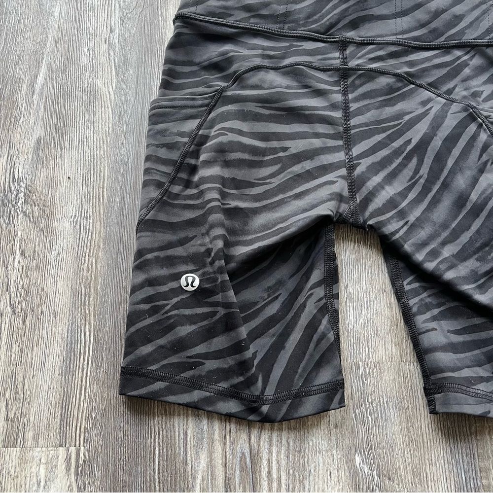 Lululemon Fast and Free Short 8" - Picture 8 of 13